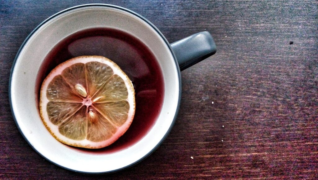 ニチイホームプレミアムの特徴と利用者の体験談は？