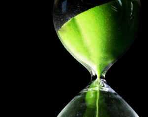 親が施設への入居を検討する際のタイミングはいつがベスト？